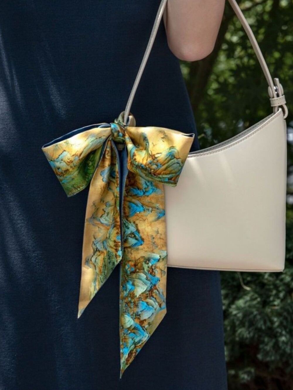 100% Mulberry Silk Scarf